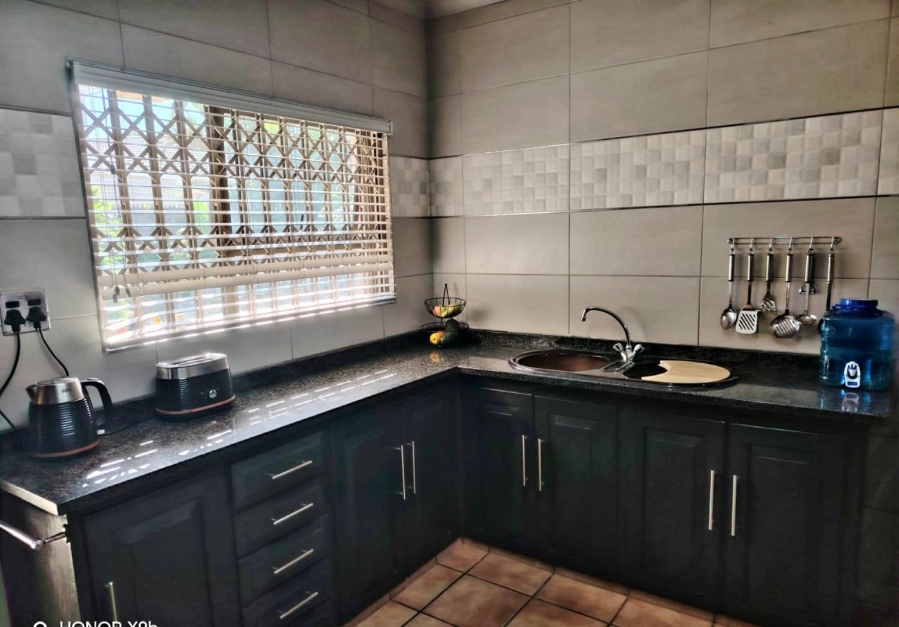 4 Bedroom Property for Sale in Beacon Bay Eastern Cape